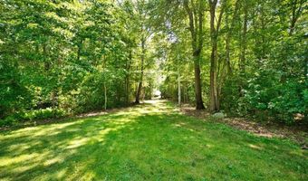 99 Pottersville Rd, Little Compton, RI 02837