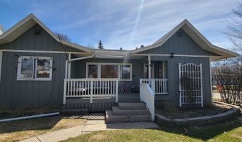 2 8th Ave, Minot, ND 58701