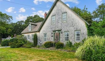 671 County Rd, Barrington, RI 02806