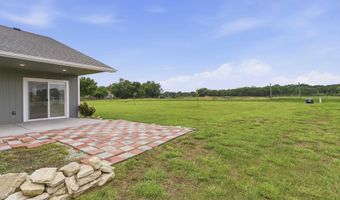 109 Mill Valley St, Alma, KS 66401