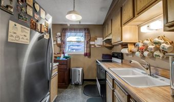 203 Robin Rd, Amherst, NY 14228
