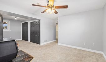 521 MONTCLAIR Dr, Cheyenne, WY 82009