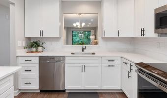 2900 SHIPMASTER Way 302, Annapolis, MD 21401