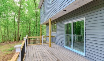 58 Fish Hawk Dr, Middletown, NJ 07748