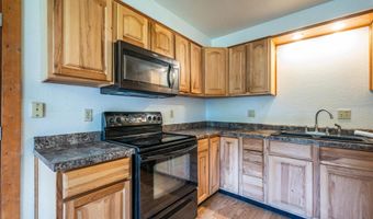1135 1ST St NE, Bandon, OR 97411