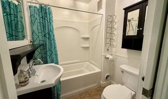 1 Vickery St, Augusta, ME 04330