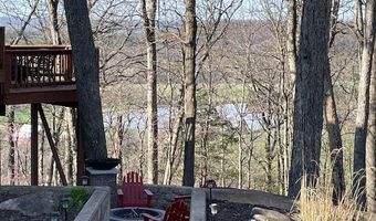 577 Schluersburg Rd, Augusta, MO 63332