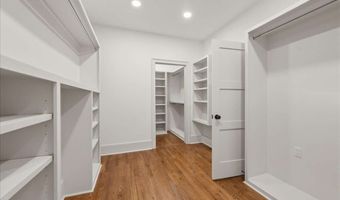 1350 Allgood Rd, Athens, GA 30606
