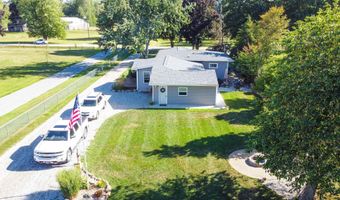 2816 Sharp, Adrian, MI 49221