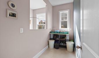 25970 LIQUIDAMBAR Ln, Aldie, VA 20105