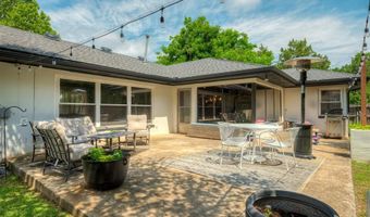 4004 N Thompkins Ave, Bethany, OK 73008