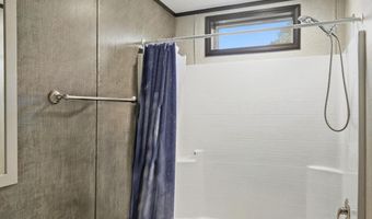 13601 387th Ave, Aberdeen, SD 57401