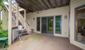 25047 W Palmer Ct, Antioch, IL 60002