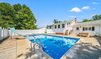 1543 Cherry Ln, Ashtabula, OH 44004