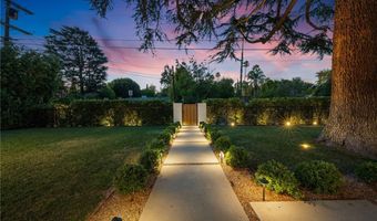 16206 Morrison St, Encino, CA 91436