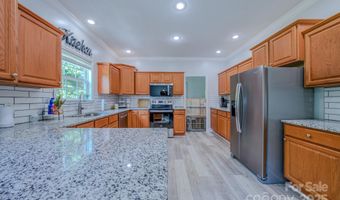 27 Garland Ball Dr, Alexander, NC 28701