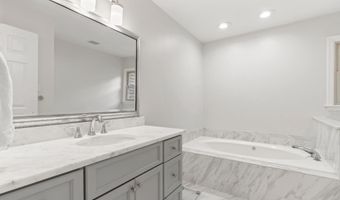 110 BRIDLE Ln, Ambler, PA 19002
