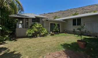 485 Kiholo St, Honolulu, HI 96821