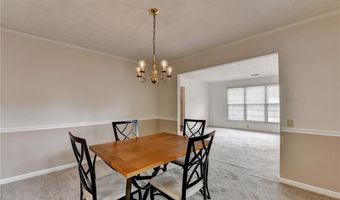 6433 Deerings Ln, Peachtree Corners, GA 30092