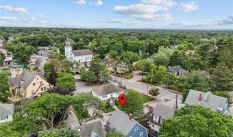 161 Ocean Ave, Cranston, RI 02905