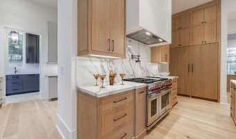 2983 Habersham Ct NW, Atlanta, GA 30305