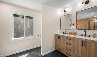 1014 Olga St, Ambridge, PA 15003