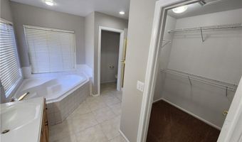 557 Poplar Leaf St, Las Vegas, NV 89144