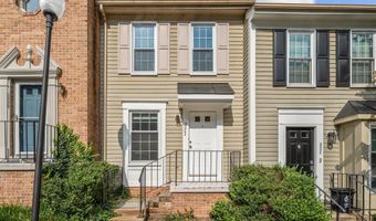 5002 9TH St S, Arlington, VA 22204