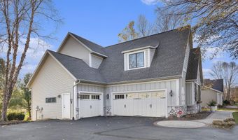 7270 Storey Book Ln SE, Ada, MI 49301