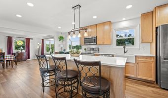 3146 CLUB Dr, Allentown, PA 18103