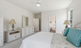 106 Lakeland Dr, Barnegat, NJ 08005