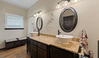 4515 E Renfro St, Alvarado, TX 76009
