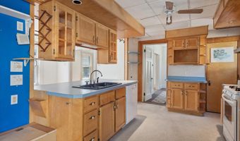 22 Ledgelawn Ave, Bar Harbor, ME 04609