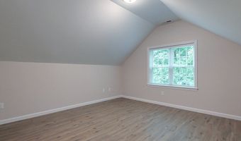 24 Pearl St 4, Ayer, MA 01432