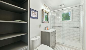 10887 60th St SE, Alto, MI 49302