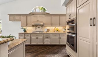 1337 Oak View Way, Escondido, CA 92029