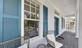 526 ISLEBAY Dr, Apollo Beach, FL 33572