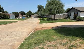 3305 N Mueller Ave, Bethany, OK 73008