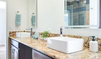 711 Koko Isle Cir 13/1306, Honolulu, HI 96825