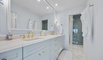 701 BEACH Ave 204, Atlantic Beach, FL 32233