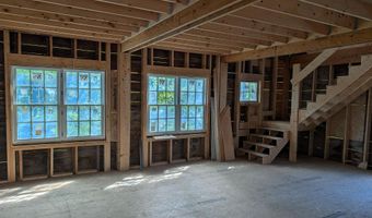 259 High St, Belfast, ME 04915