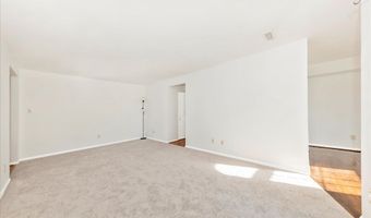 3316 WOODBURN VILLAGE Dr 12, Annandale, VA 22003