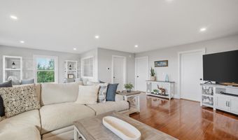75 Ernest Day Rd, Hiram, ME 04041