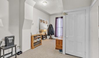 215 N York St, Albion, IN 46701