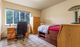 15631 Stanwood Cir, Anchorage, AK 99516