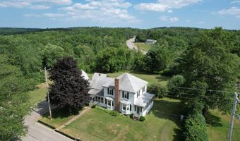 10 Palm St, Baileyville, ME 04694
