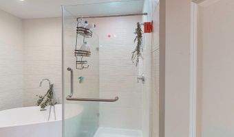 3275 Lenox APT 413, Atlanta, GA 30324