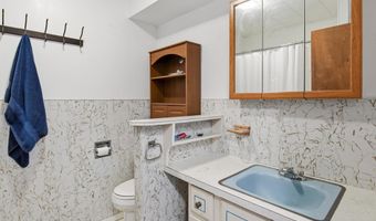 103 S Main St, Alma, WI 54610