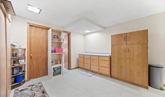 15446 Drexel Way, Apple Valley, MN 55124