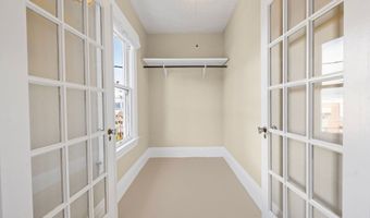 674 11TH St, Astoria, OR 97103